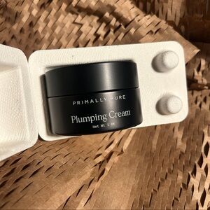Primally Pure Plumping Cream NEW 1oz